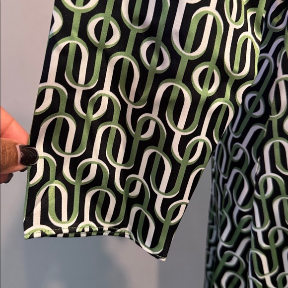 NWT Alfani Green White & Black Elbow Sleeve Satin Surplice Wrap Dress Size  8 - mordernwear.com